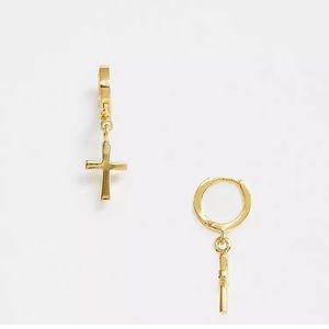 NWT ASOS DESIGN sterling silver hoop earrings &
with crosses and 14k gold plate